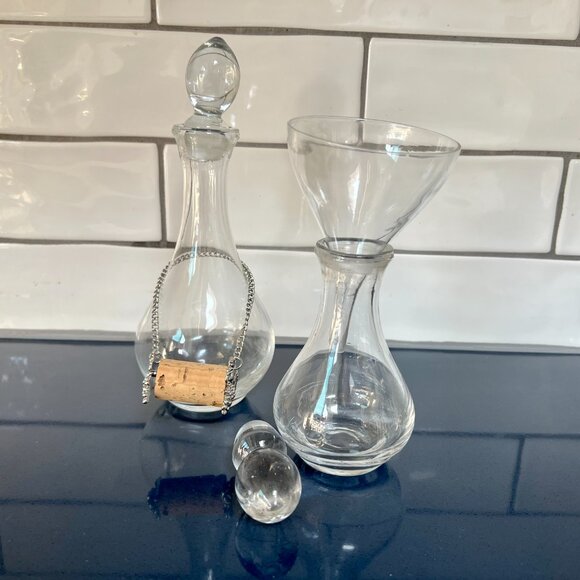 SALE!  GREAT GIFT!  The Wine Enthusiast: Wine for Later Set - Picture 6 of 9